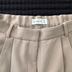 Abercrombie & Fitch Sloane Tailored Wide Leg Pant